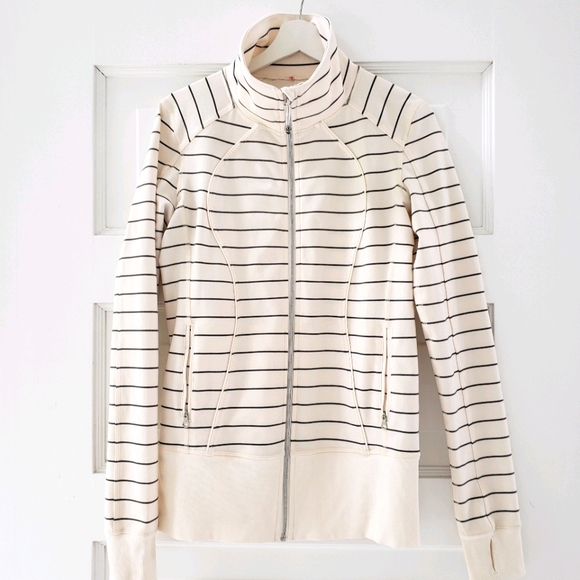 lululemon athletica Jackets & Blazers - Lululemon Jacket